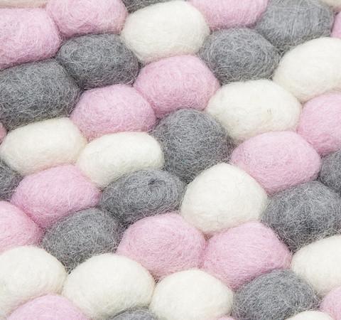 Bollmatta, handgjord i 100% ren ull - Rosa, grått och vitt