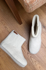 Ullstövlar (100% ren ull) - Modell Beige med mockasula